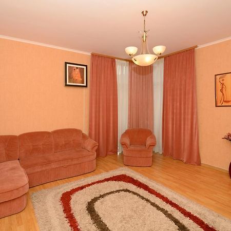 Apartments In The Center Of Pechersk Киев Екстериор снимка